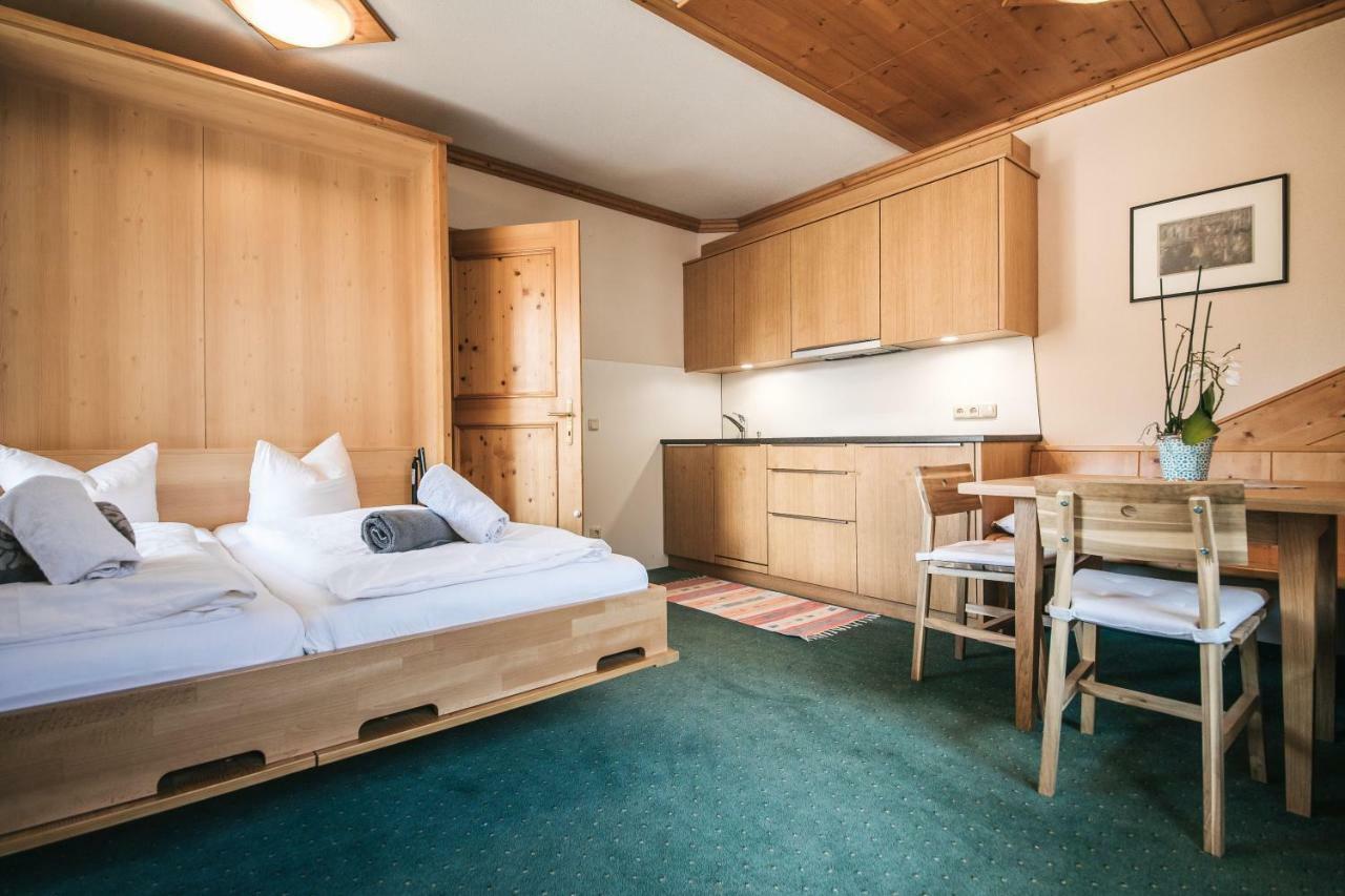 Haus Hannes Spiss Sankt Anton am Arlberg Buitenkant foto